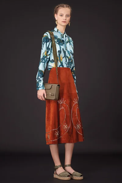 Look 4